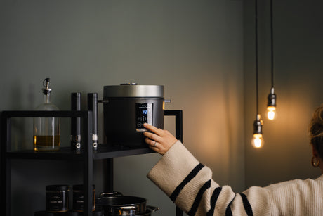 Sådan laver du en cremet gulerodssuppe med chili i en riskoger fra ONYX Cookware