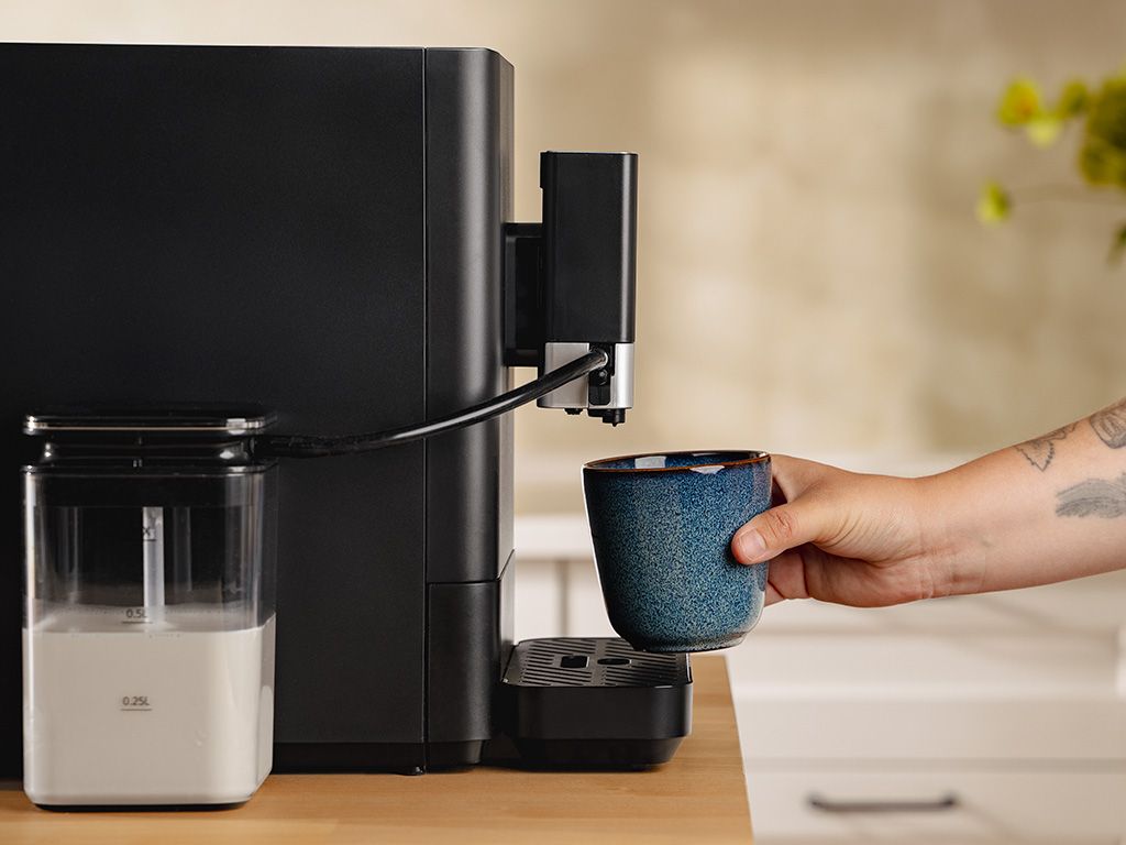 FULDAUTOMATISK KAFFEMASKINE - 6