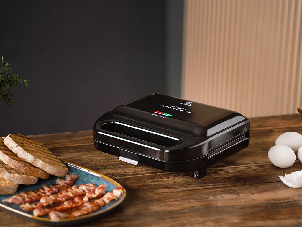 4-I-1 SANDWICHMAKER