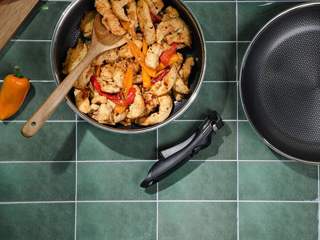 SAUTE PANDE MED AFTAGELIGT HÅNDTAG 26CM SÆT - 7