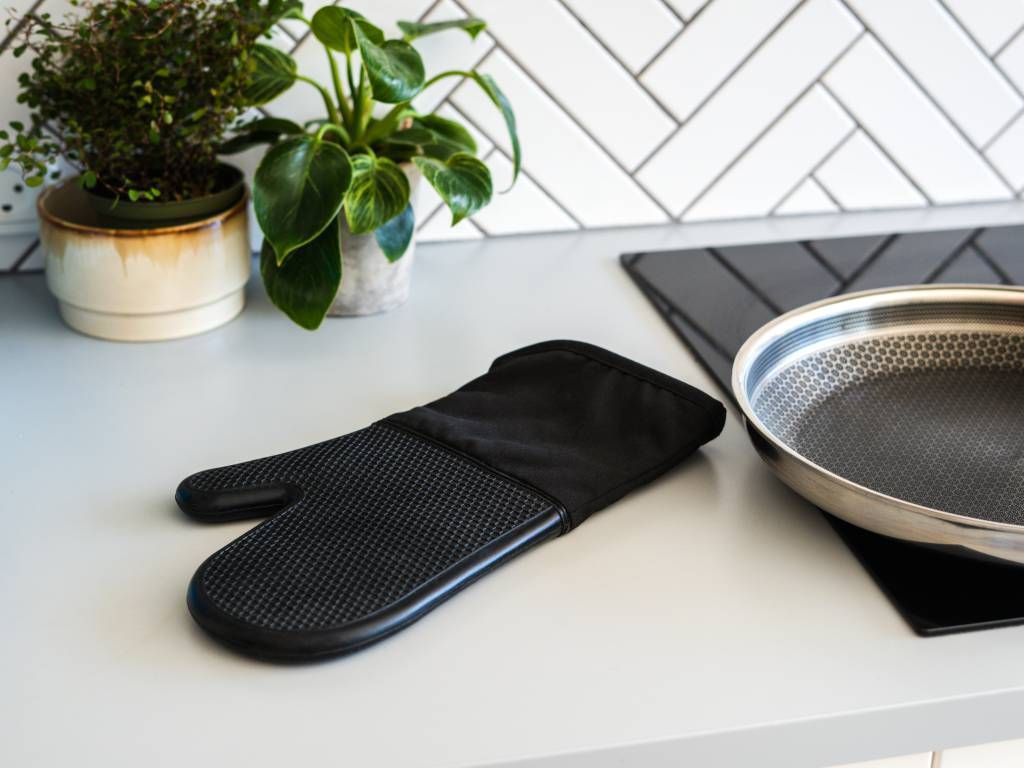 OVEN MITT - 8