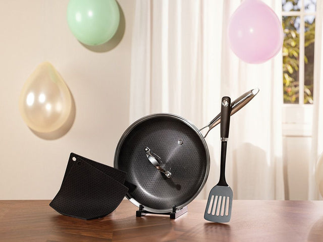 DET ESSENTIALE STEGEPANDE SÆT 28 CM - 1