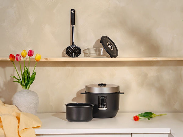 Complete rice cooker set